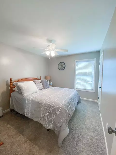 207 Doyle Dr, Seneca, SC 29678 photo 16