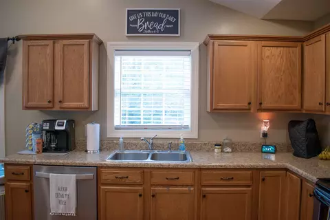 207 Doyle Dr, Seneca, SC 29678 photo 12