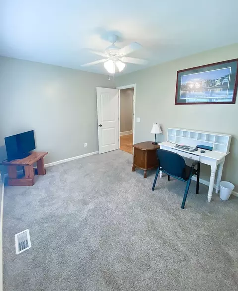 207 Doyle Dr, Seneca, SC 29678 photo 15