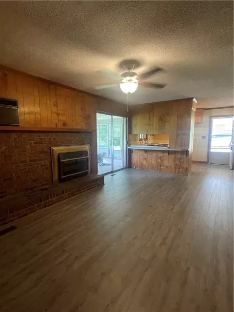 106 Astor St, Easley, SC 29642 photo 6