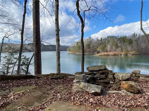 112 Misty Water Loop, Sunset, SC 29685 photo 1