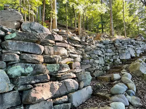 112 Misty Water Loop, Sunset, SC 29685 photo 8