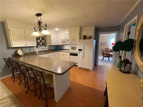 10 E Summit Dr, Ware Shoals, SC 29692 photo 11