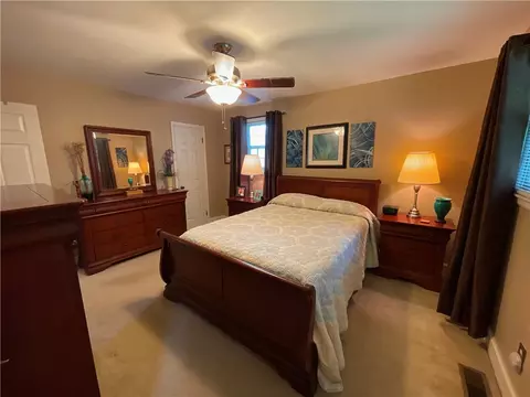 10 E Summit Dr, Ware Shoals, SC 29692 photo 14