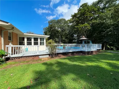 10 E Summit Dr, Ware Shoals, SC 29692 photo 5