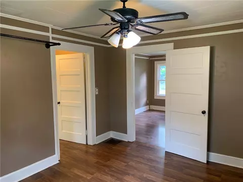 132 E Jones Ave, Pickens, SC 29671 photo 26