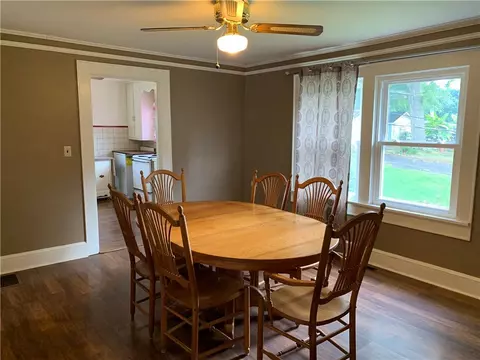132 E Jones Ave, Pickens, SC 29671 photo 15