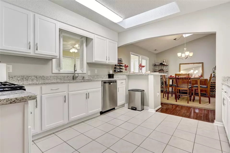  111 Sheffield Rd, Greer, SC 29651 photo 10
