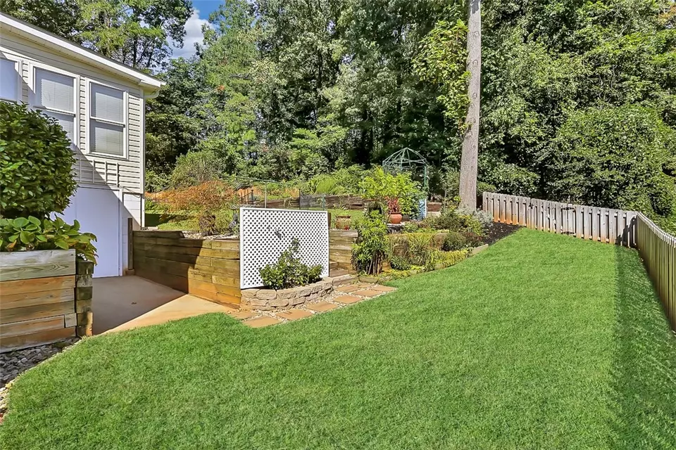  111 Sheffield Rd, Greer, SC 29651 photo 31