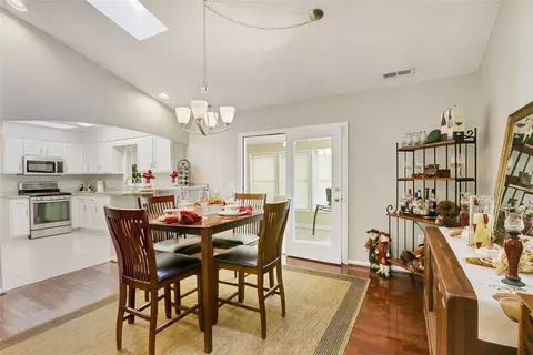 111 Sheffield Rd, Greer, SC 29651 photo 9