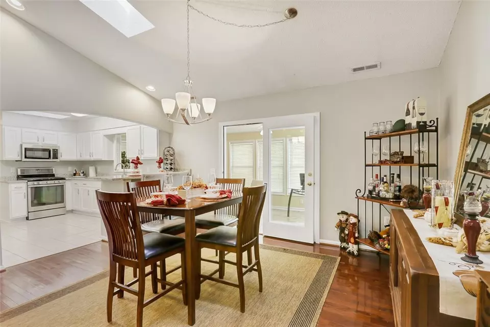  111 Sheffield Rd, Greer, SC 29651 photo 9