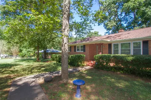 303 Brook Forest Dr, Anderson, SC 29621 photo 5
