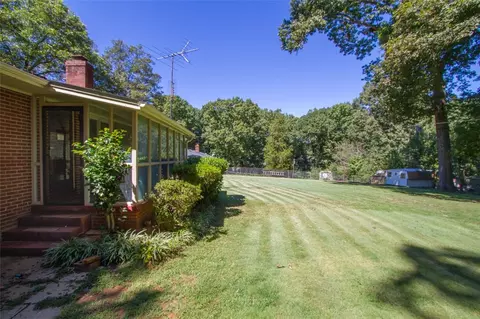303 Brook Forest Dr, Anderson, SC 29621 photo 49