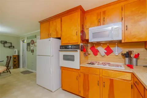 303 Brook Forest Dr, Anderson, SC 29621 photo 18