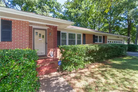 303 Brook Forest Dr, Anderson, SC 29621 photo 6