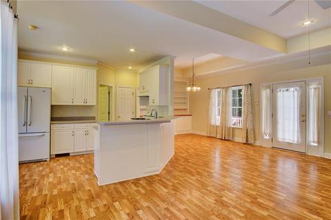 237 Lakeside Dr, Walhalla, SC 29691 photo 4