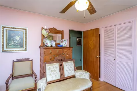 607 S Pendleton St, Easley, SC 29640 photo 17