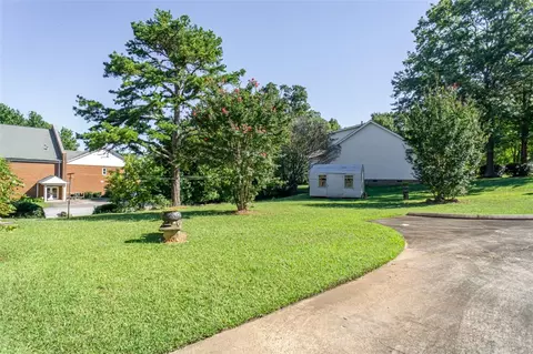 607 S Pendleton St, Easley, SC 29640 photo 26