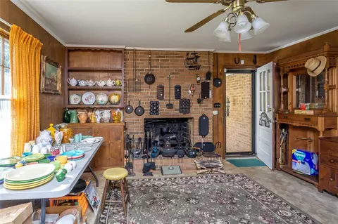 607 S Pendleton St, Easley, SC 29640 photo 7