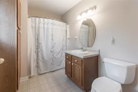 108 Devon Ct, Easley, SC 29640 photo 11