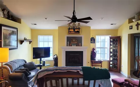 1406 E Calhoun St, Anderson, SC 29621 photo 6