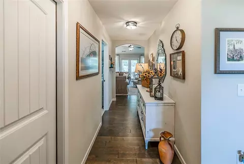 310 Buchanan Trl, Seneca, SC 29672 photo 2