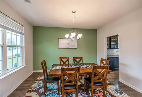 327 Avendell Dr, Easley, SC 29642 photo 9