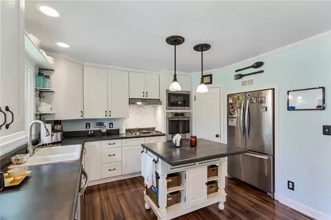 118 Robin St, Clemson, SC 29631 photo 13