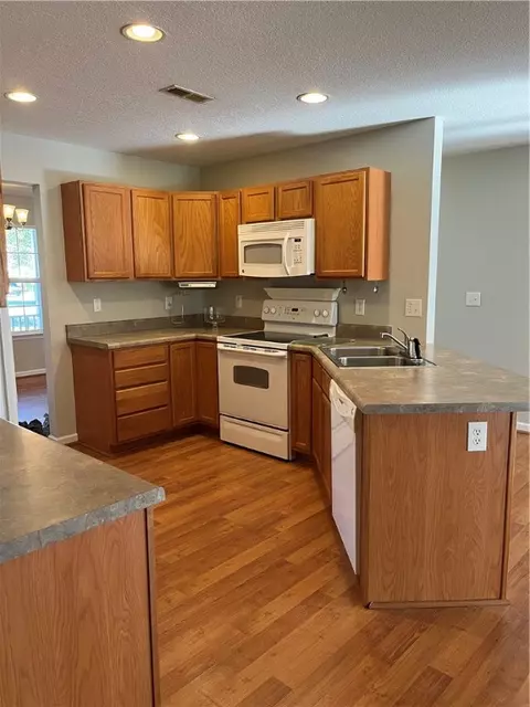 122 Stevens Ct, Williamston, SC 29697 photo 8