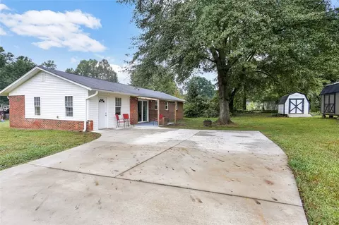 119 Iris Dr, Easley, SC 29642 photo 6