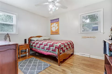 119 Iris Dr, Easley, SC 29642 photo 28