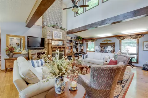 185 W Hester Dr, Easley, SC 29640 photo 9