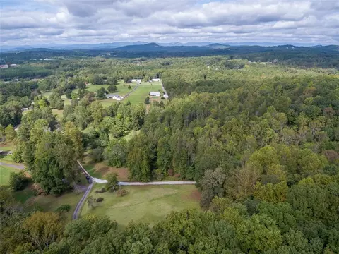 185 W Hester Dr, Easley, SC 29640 photo 34