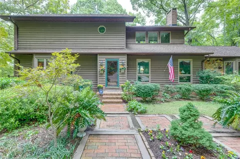 185 W Hester Dr, Easley, SC 29640 photo 2