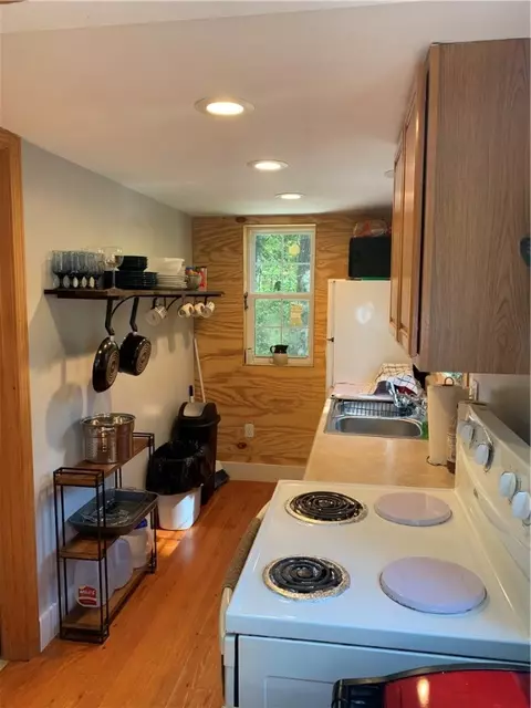 598 Walnut Tree Rd, Mountain Rest, SC 29664 photo 8