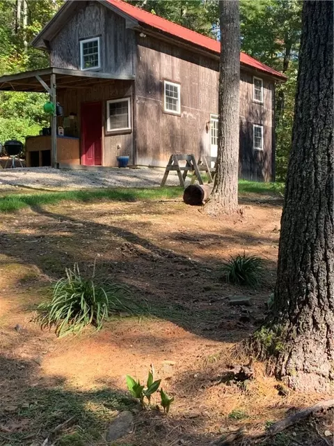 598 Walnut Tree Rd, Mountain Rest, SC 29664 photo 2