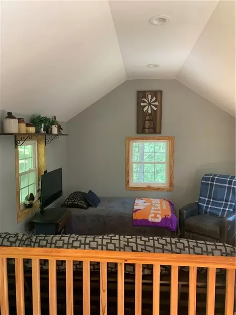598 Walnut Tree Rd, Mountain Rest, SC 29664 photo 11