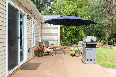 705 E South Boundary St, Walhalla, SC 29691 photo 17