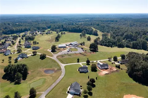1307 Falcons Dr, Walhalla, SC 29691 photo 14