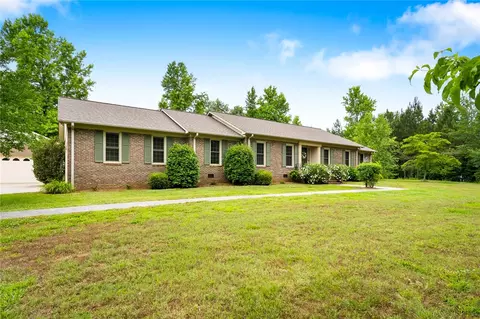 1047 Marett Rd, Pendleton, SC 29670 photo 2