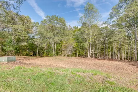 149 Mccrea Ct, Easley, SC 29640 photo 3