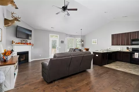 1353 1st Ave, Starr, SC 29684 photo 10