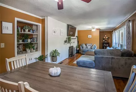 405 Stewart Dr, Easley, SC 29640 photo 8