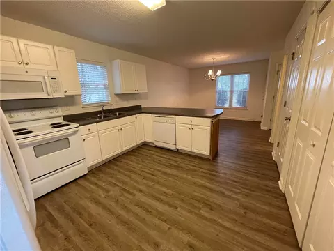 109 Carrie Leigh Ln, Pendleton, SC 29670 photo 11