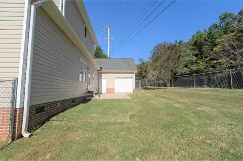 112 Summercrest Ct, Easley, SC 29642 photo 26