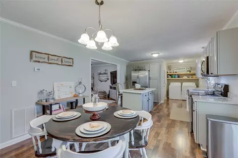 301 Richard St, Easley, SC 29640 photo 12