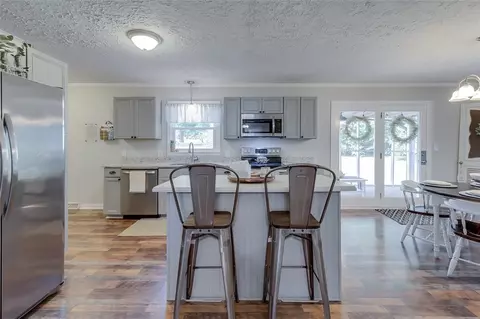 301 Richard St, Easley, SC 29640 photo 6