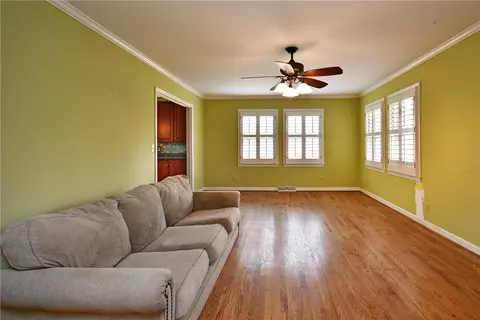 116 Avalon Cir, Easley, SC 29640 photo 4