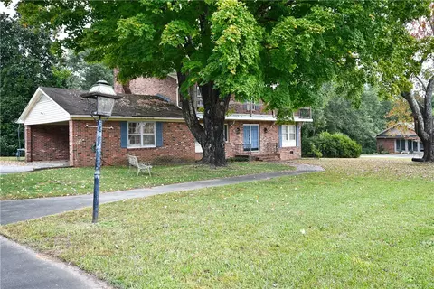 116 Avalon Cir, Easley, SC 29640 photo 2