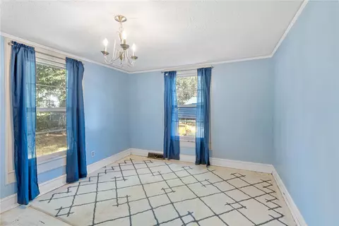 504 S 2nd St, Easley, SC 29640 photo 7